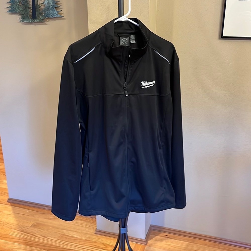 Stormtech Milwaukee XL men’s lightweight soft shell jacket